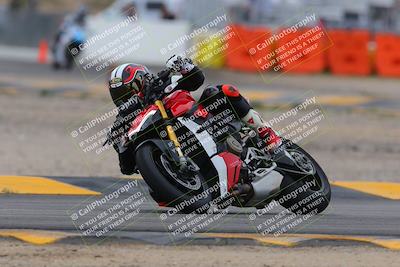 media/Jan-15-2023-SoCal Trackdays (Sun) [[c1237a034a]]/Turn 2 Set 1 (1145am)/